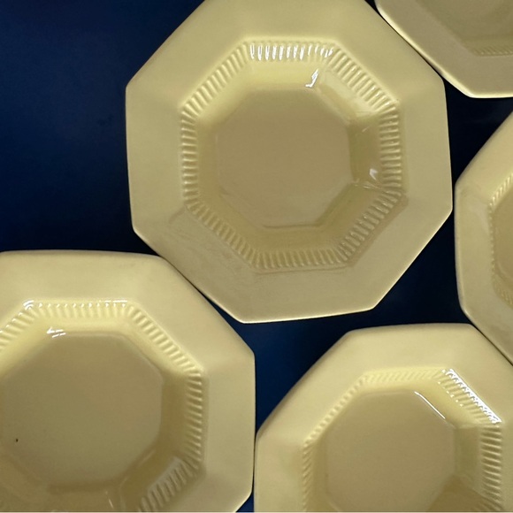 Vintage Independence Ironstone Octagonal Yellow Fruit Bowl Set - Picture 4 of 5